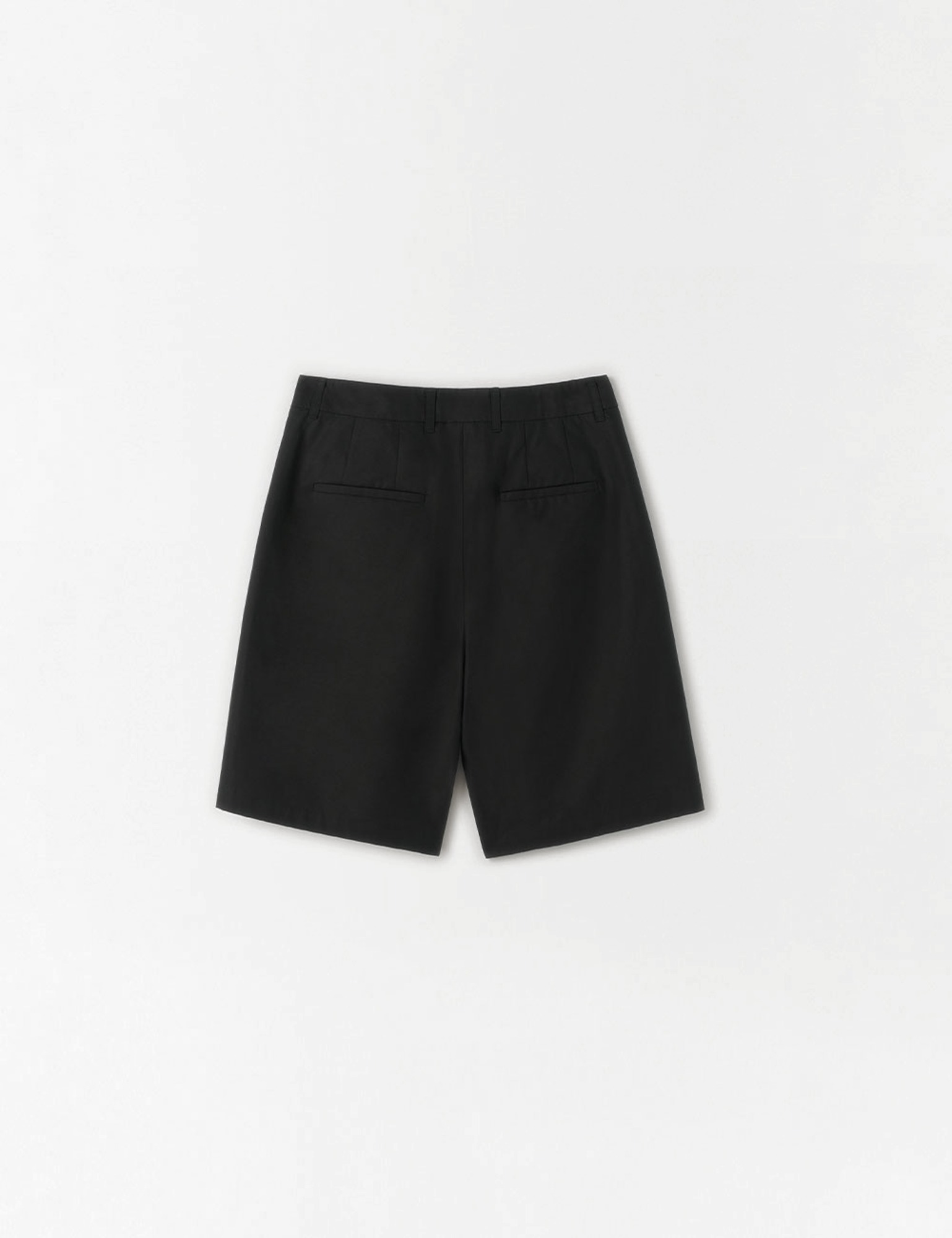Roji Bermuda Pants (Black)