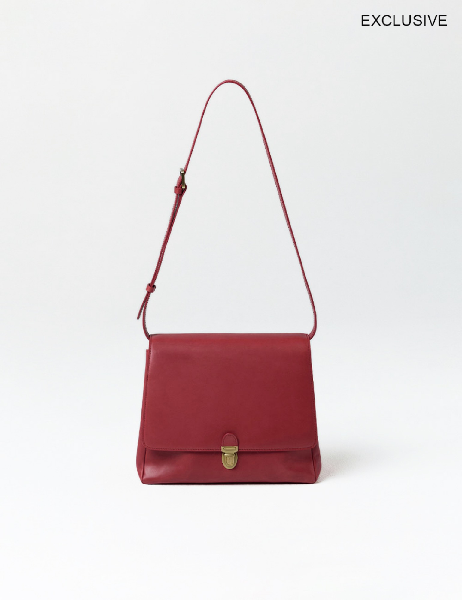 Vintage Buckle Bag (Red)